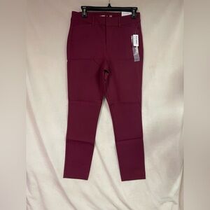 Old Navy Women's Burgundy Pants